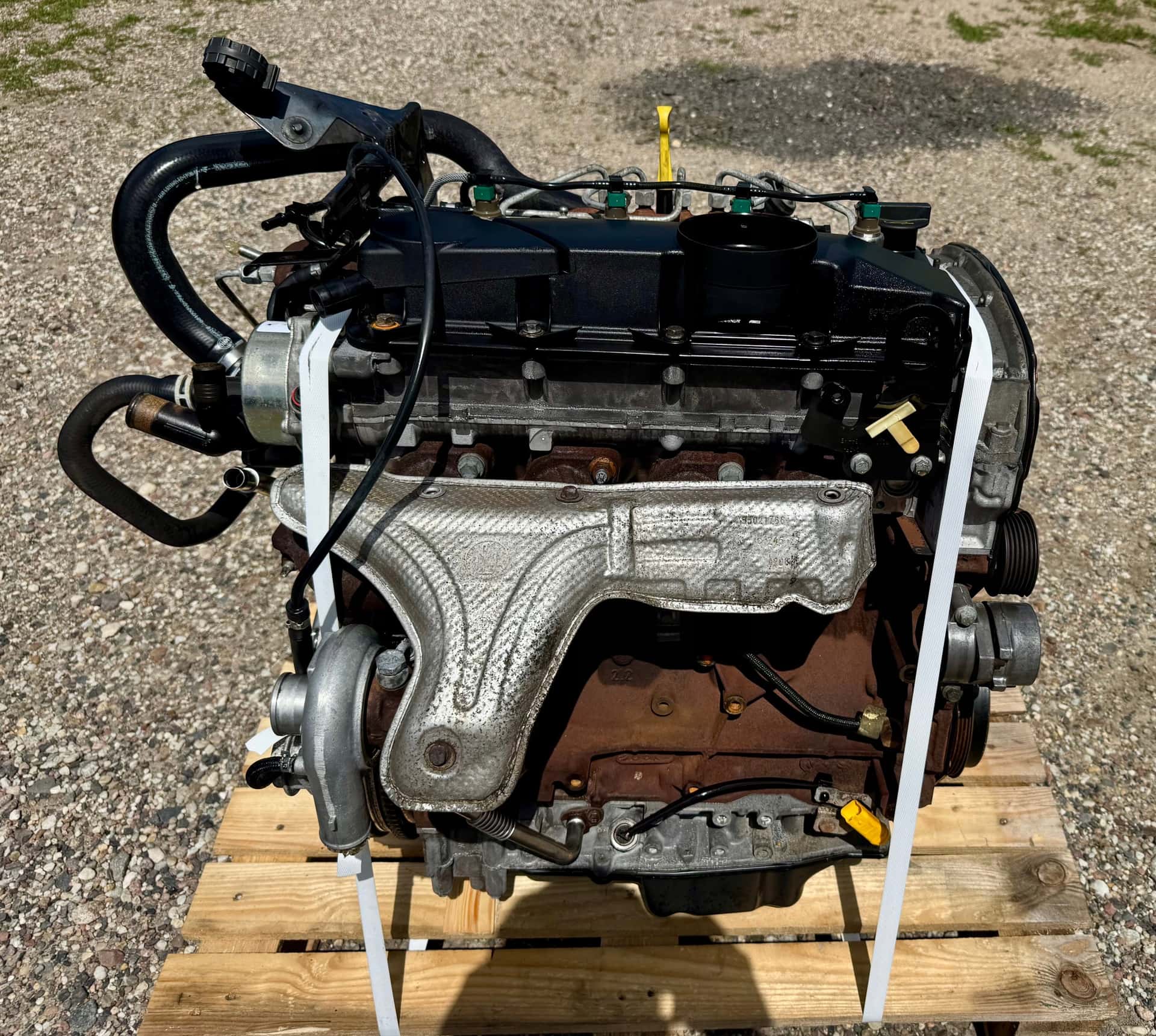 Moteur 4HV (P22DTE) vue 3