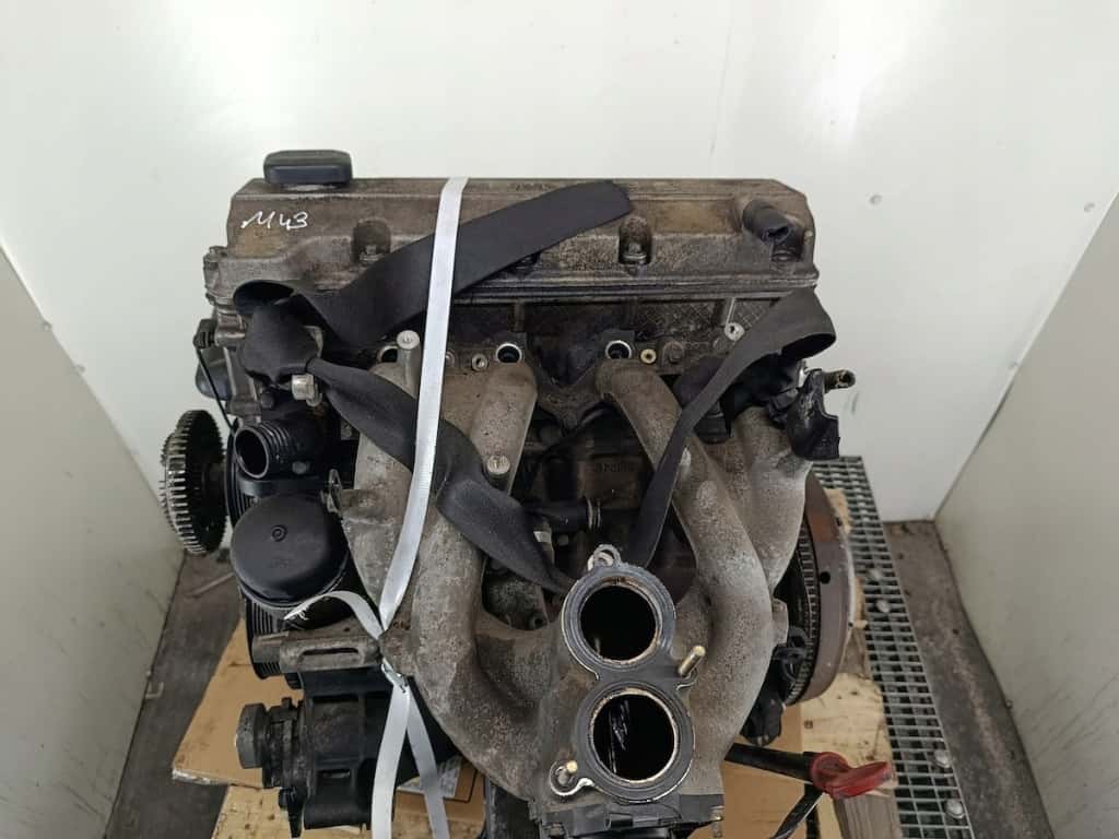 Moteur M43 B16 (164E2) vue 3