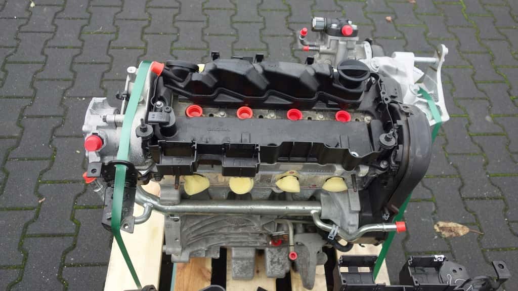 Moteur D 4204 T16 vue 2