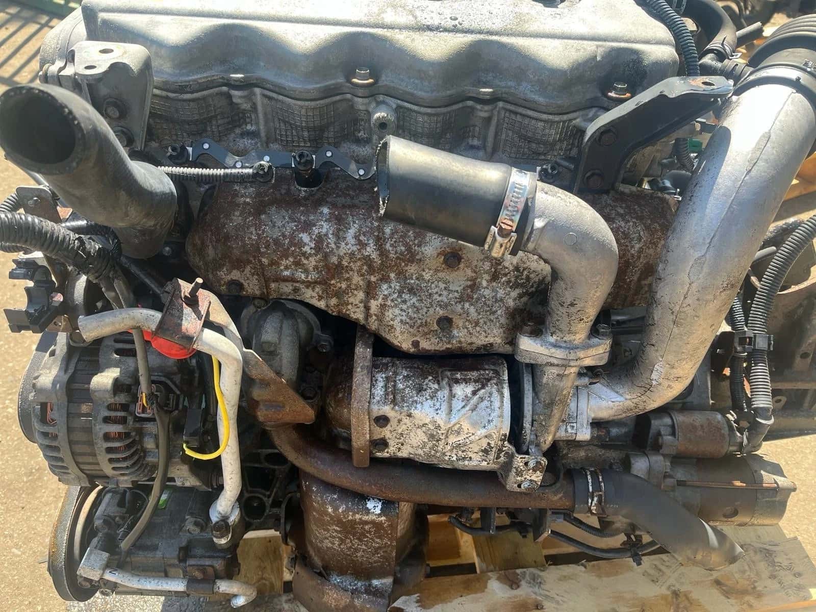 Moteur YD22ETI vue 4