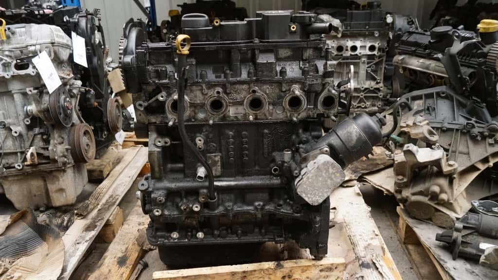 Moteur 8HR (DV4C) vue 2