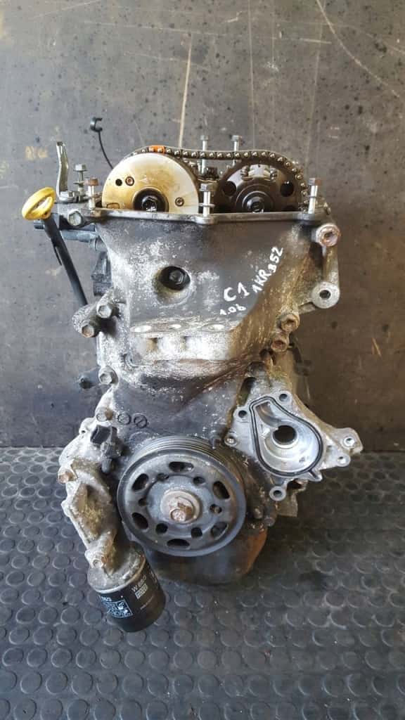 Moteur CFB (1KR) vue 2