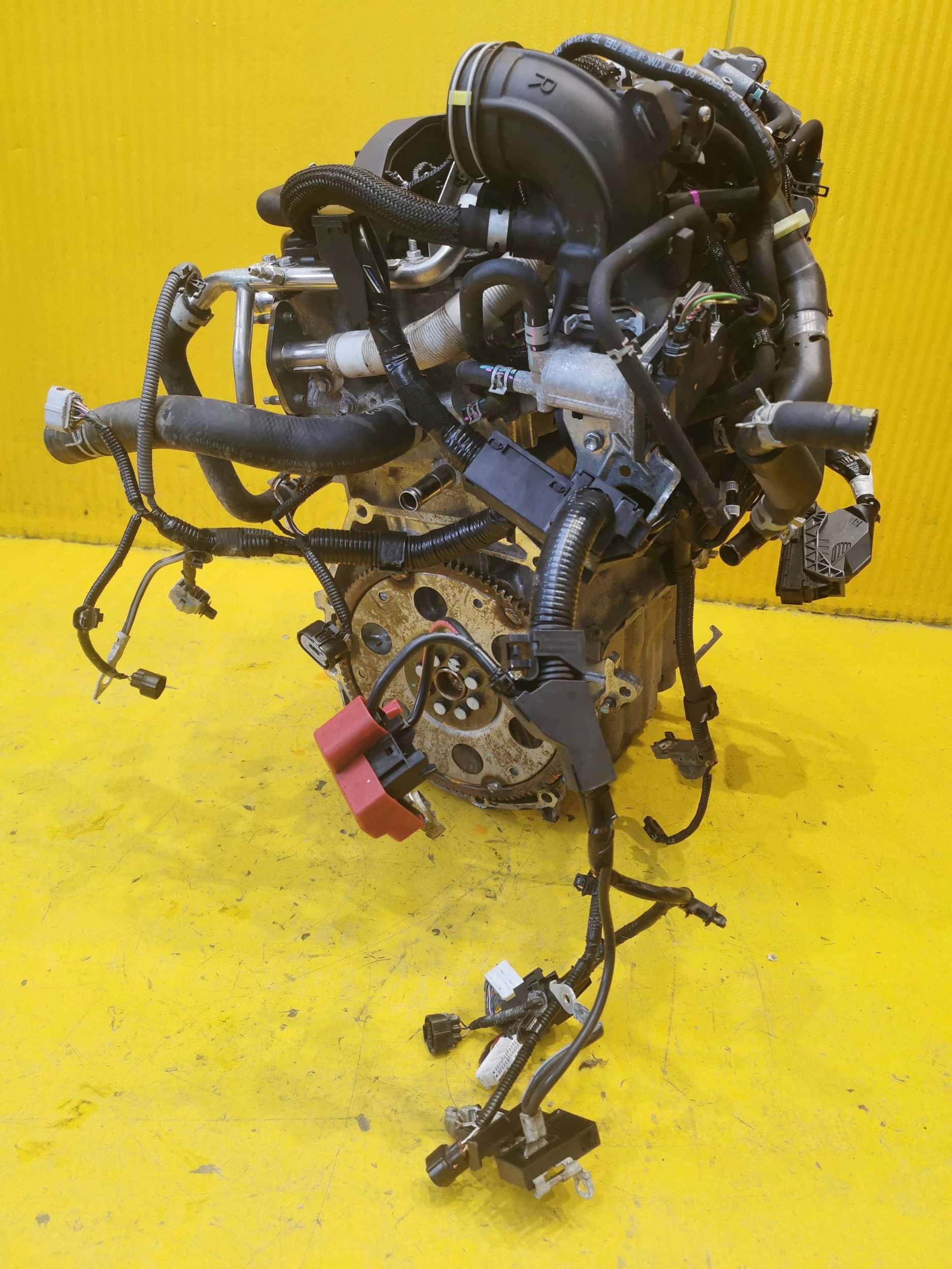 Moteur 2NR-FKE vue 6