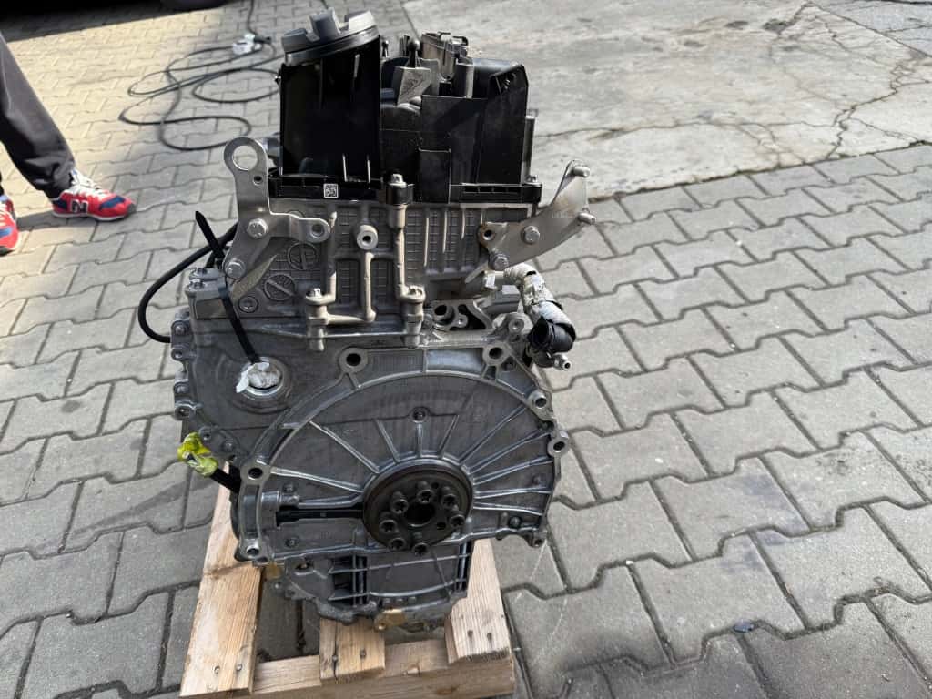 Moteur B47 C20 B vue 6