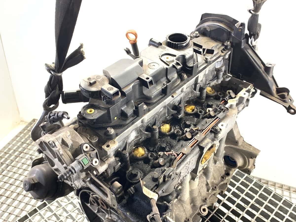 Moteur 9HP (DV6DTED) vue 3