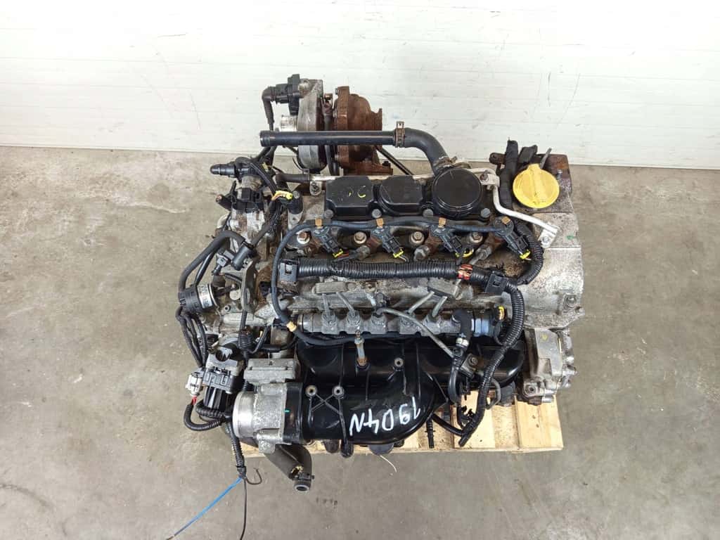 Moteur 19D4N vue 4