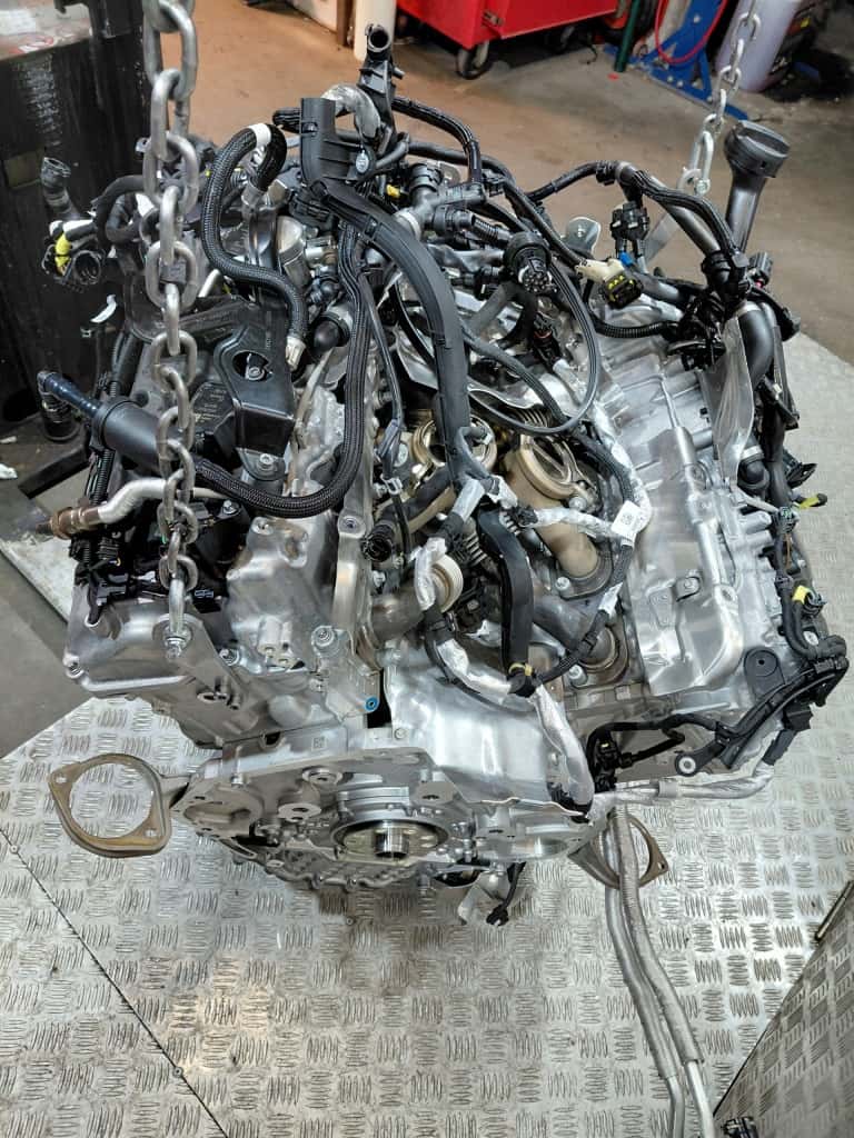 Moteur S68 B44 A vue 8