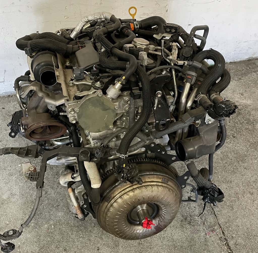 Moteur 8AR-FTS vue 4