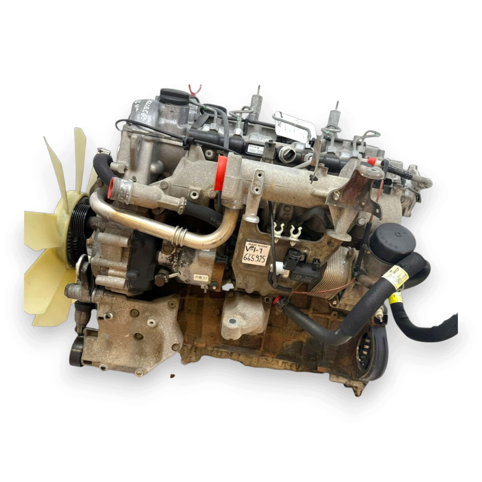 Moteur D27DT vue 7