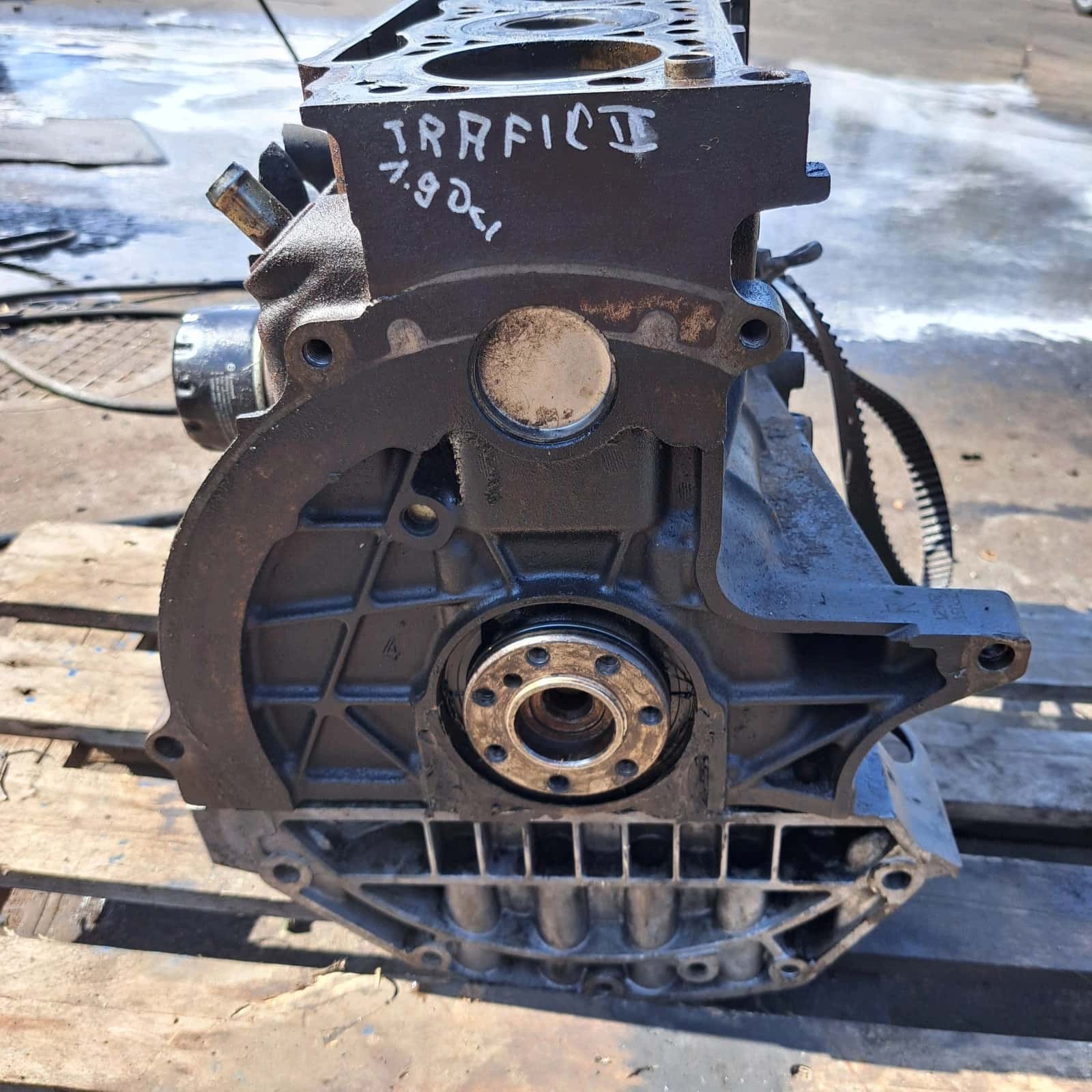 Moteur 8140.67.2500 vue 2
