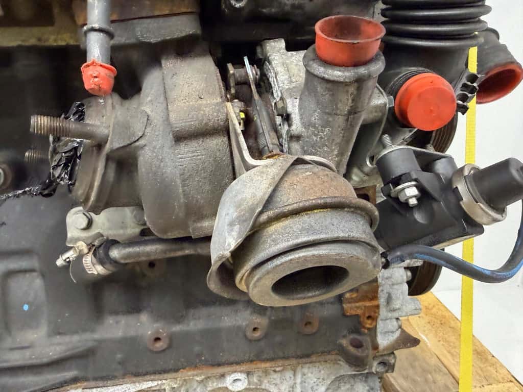 Moteur 204D3(M47D20) vue 5