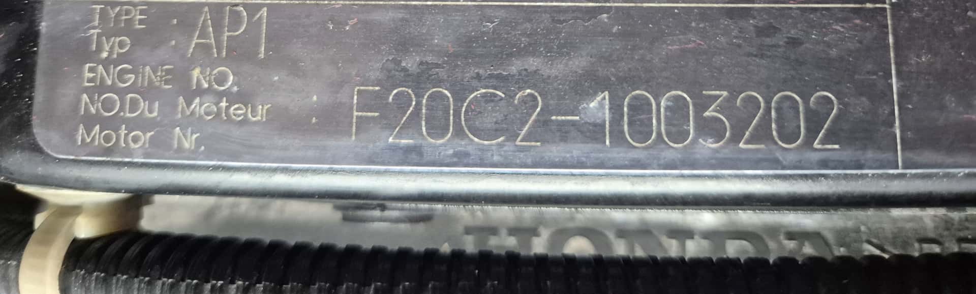 Moteur F20C1 vue 4