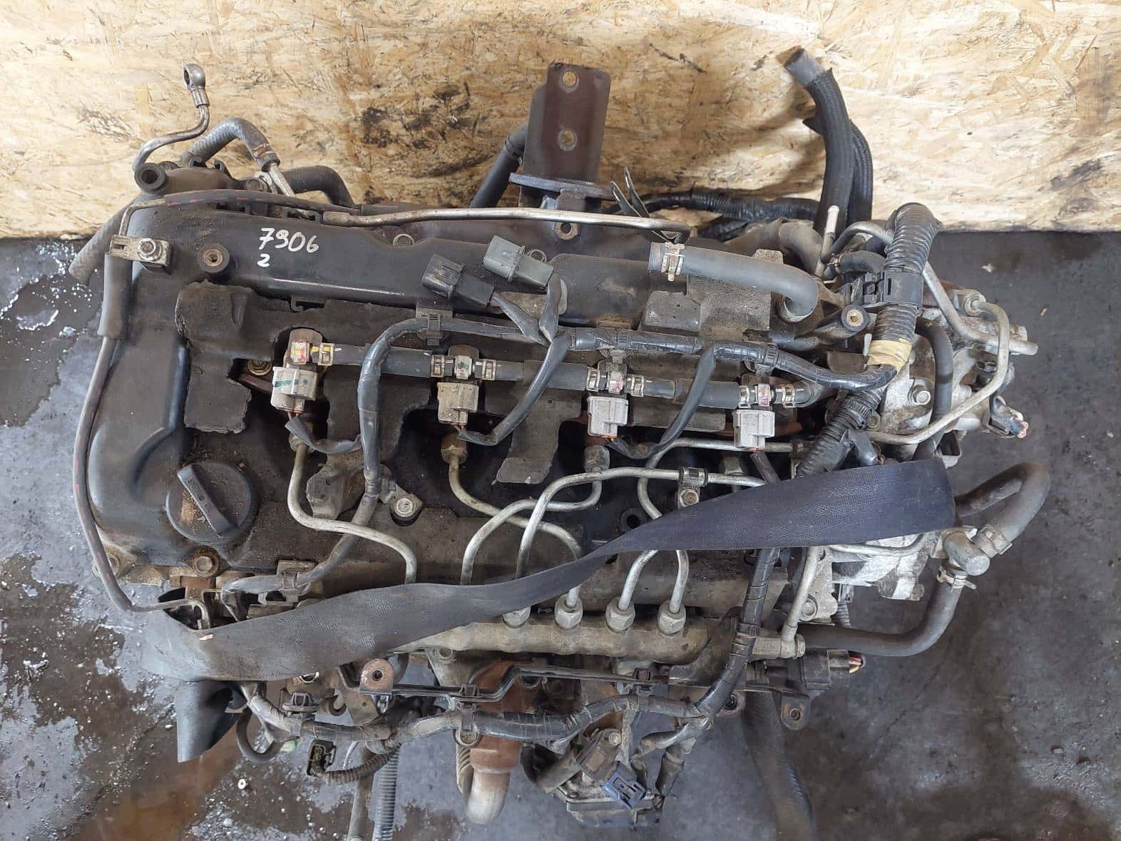 Moteur 4N13 vue 6