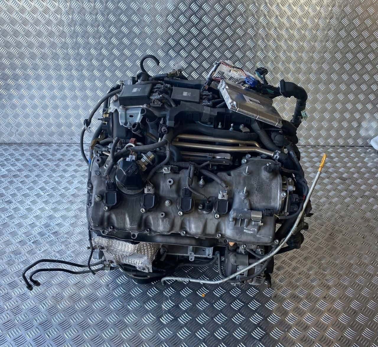 Moteur 1UR-FSE vue 5
