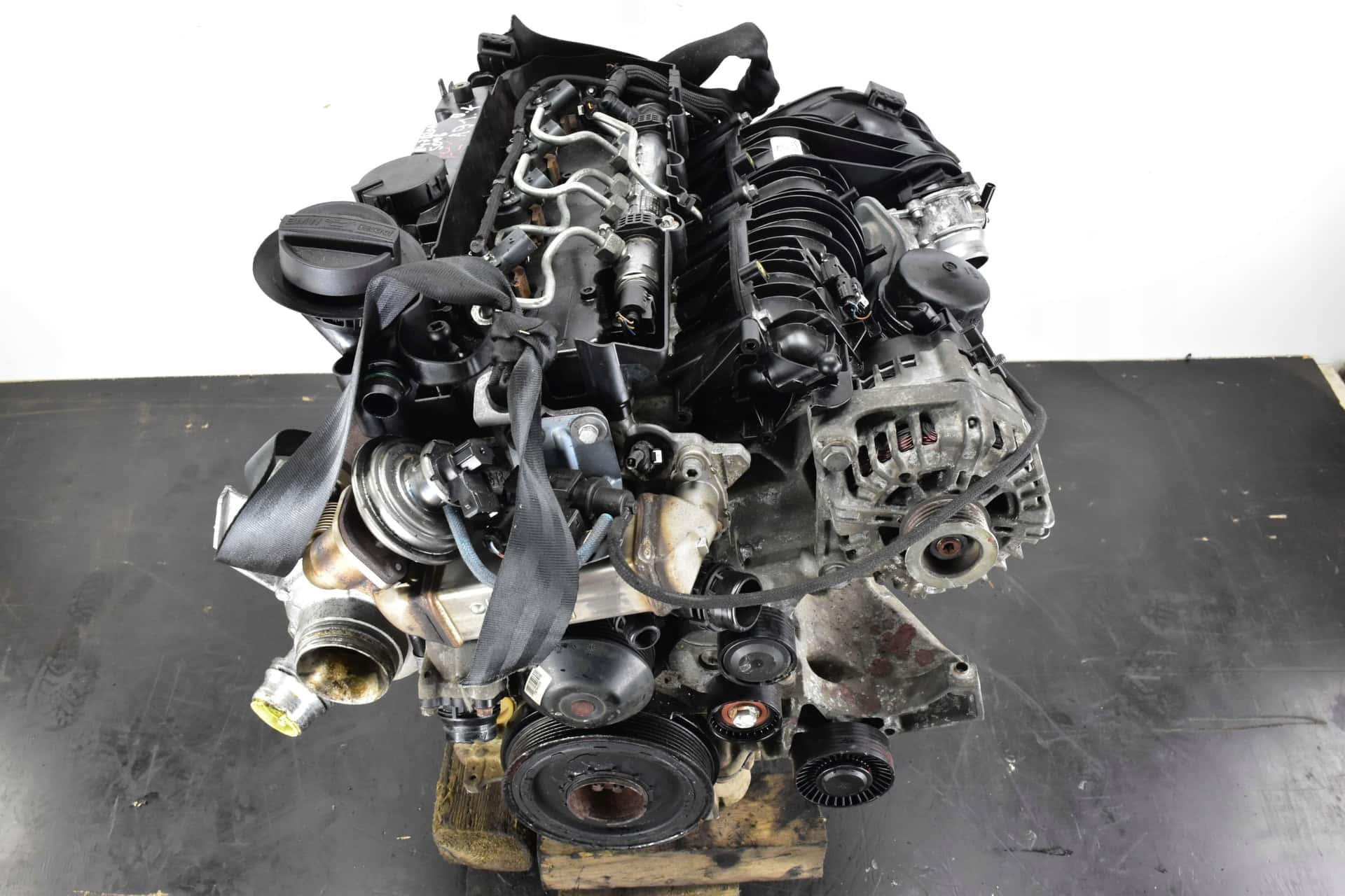 Moteur N47 D20 A vue 4