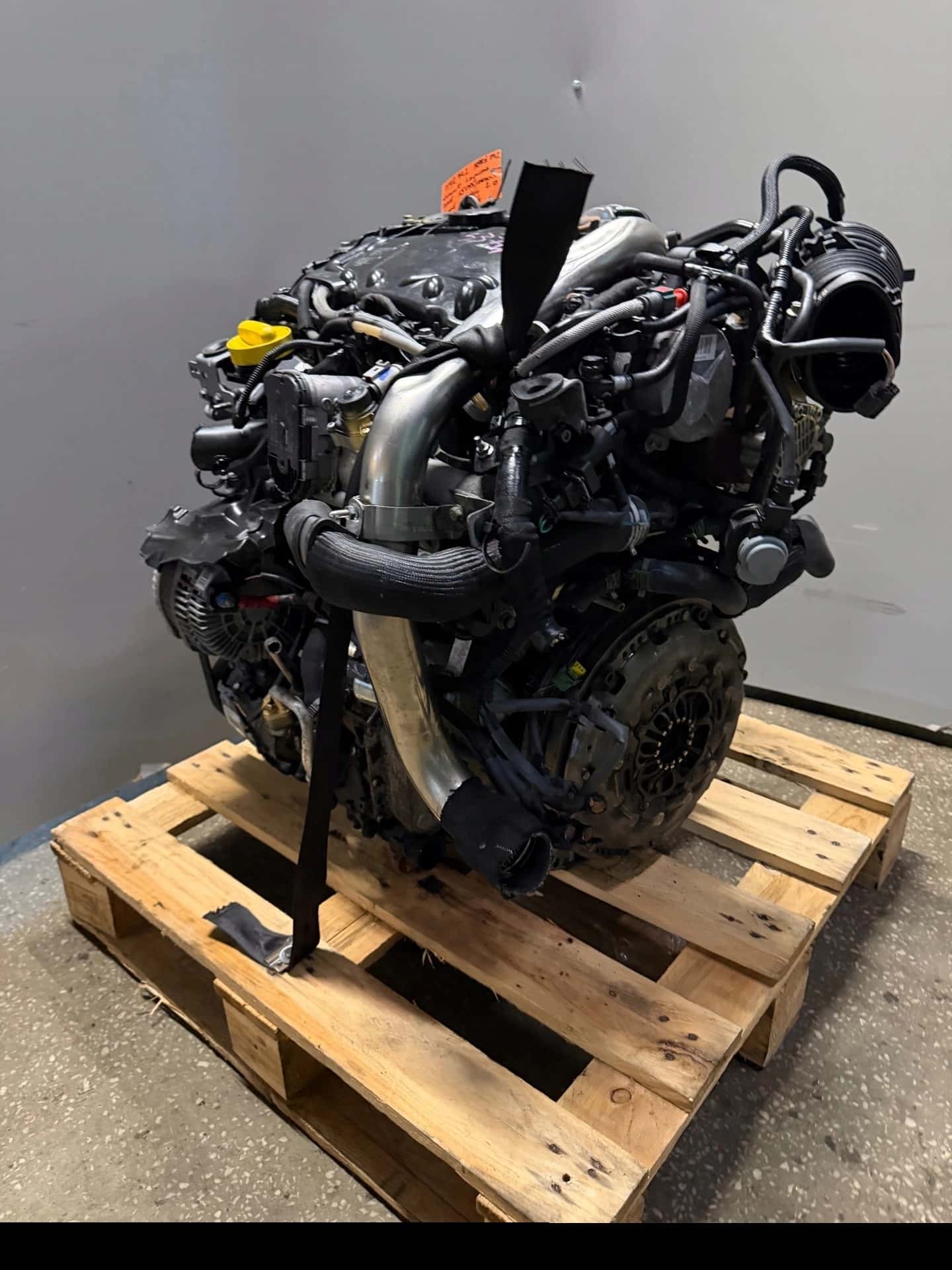 Moteur M9R 742 vue 7