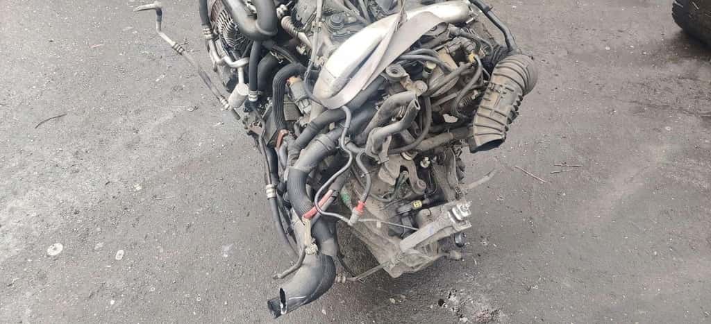 Moteur M9R 750 vue 5