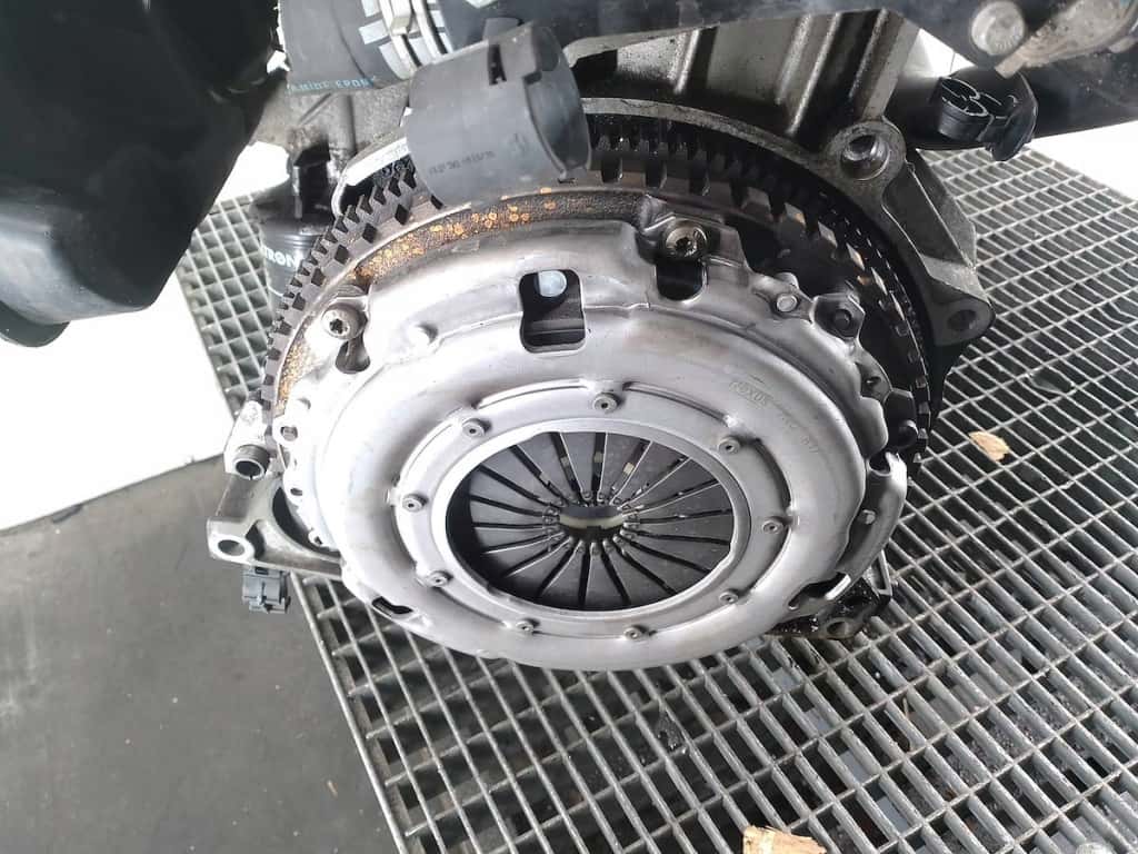 Moteur 6FZ (EW7J4) vue 2
