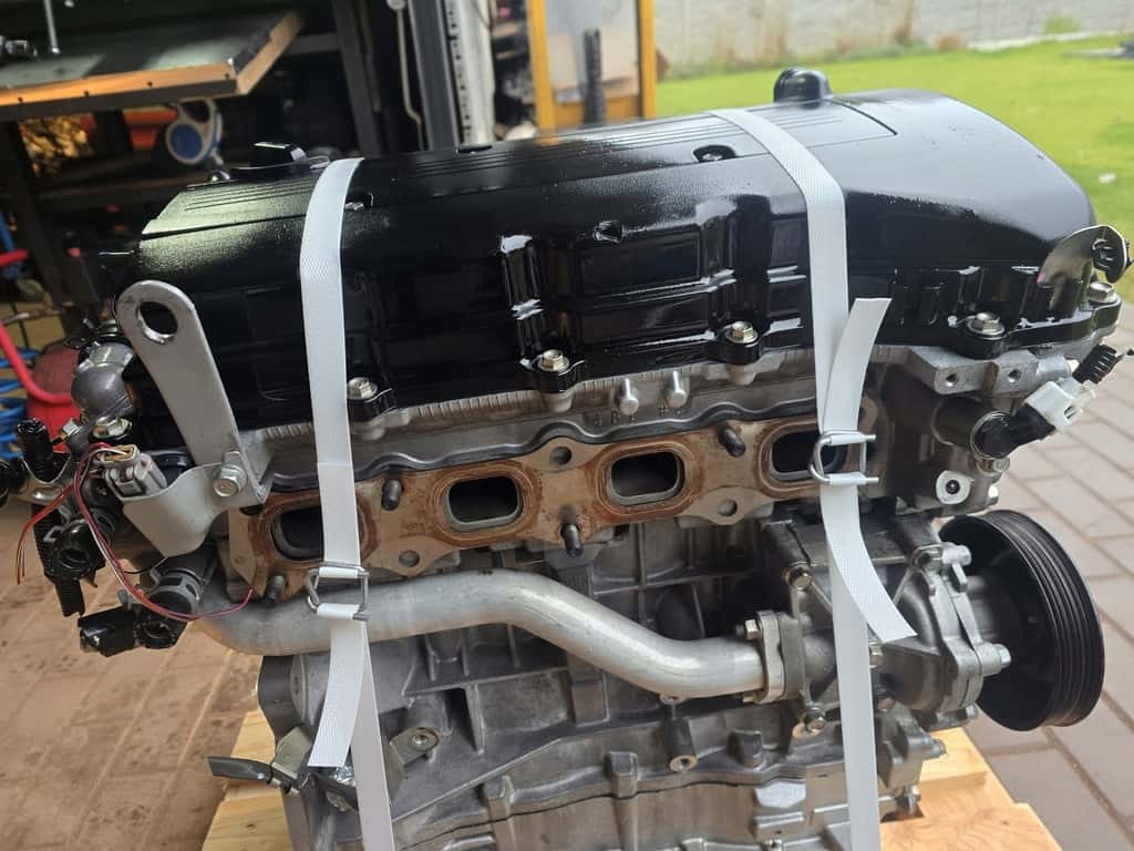 Moteur 4B12 vue 2