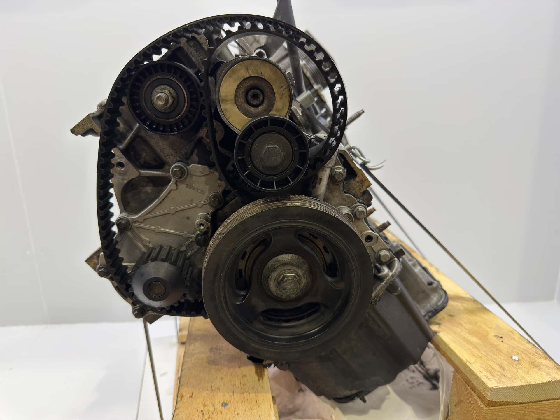Moteur 9HU (DV6UTED4) vue 2