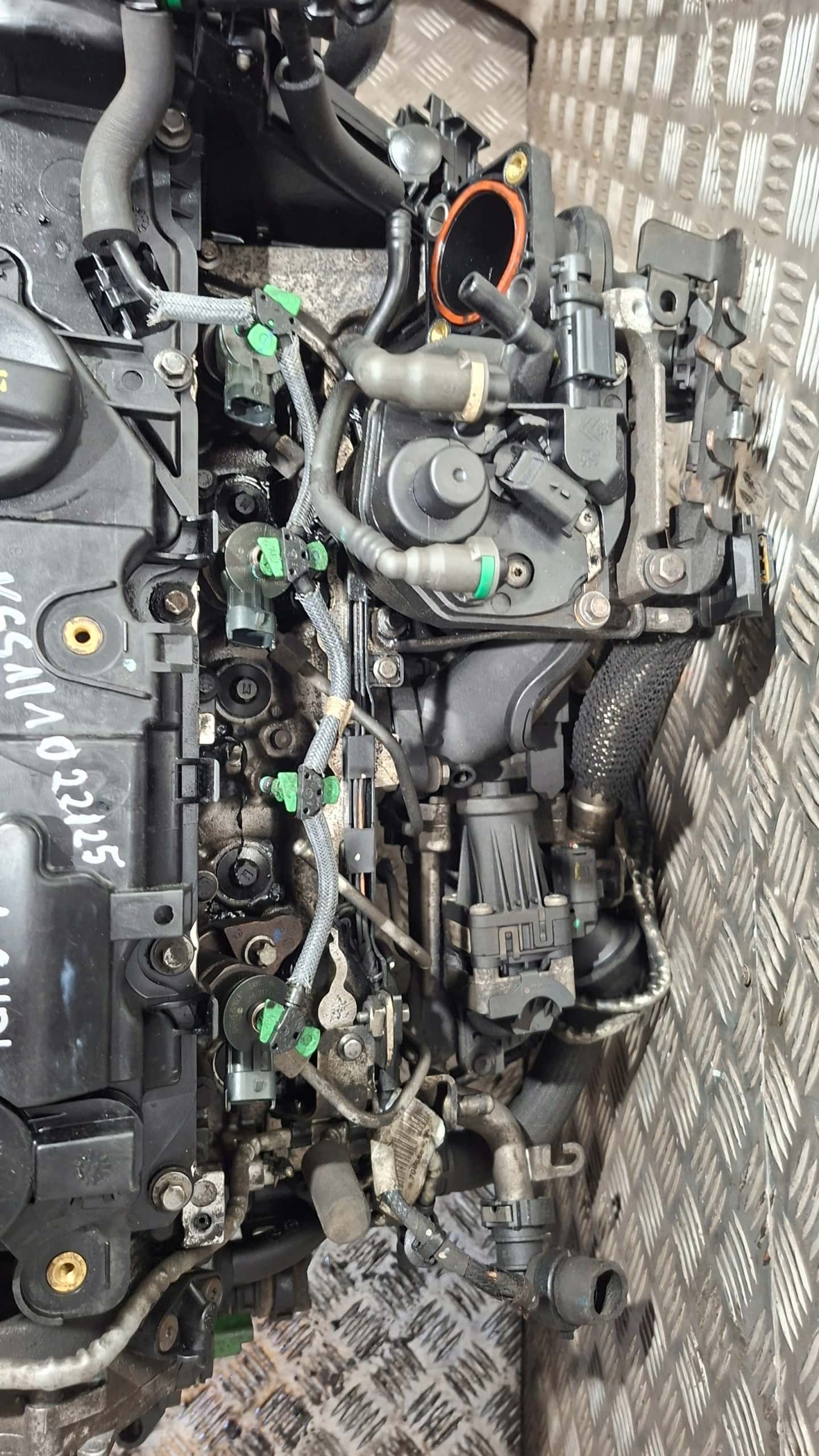Moteur 9HE (DV6DBM) vue 5