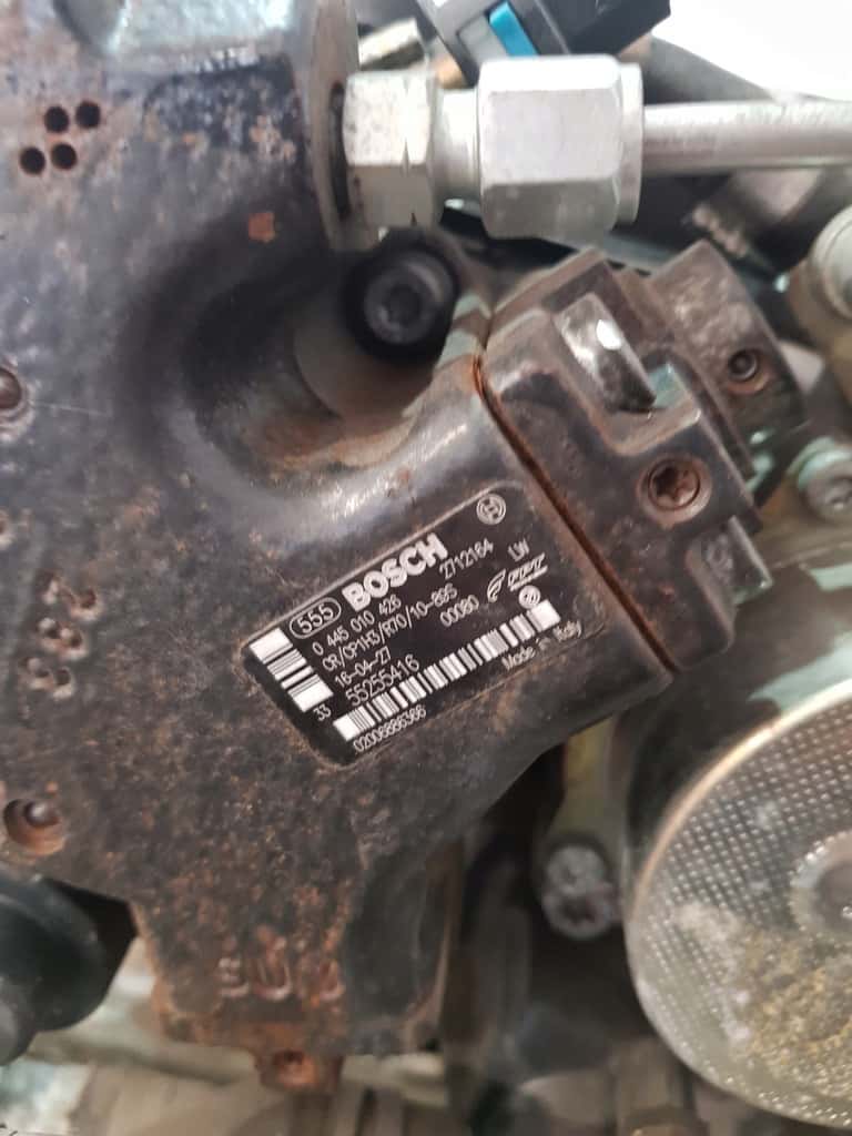 Moteur B 13 DTC vue 4