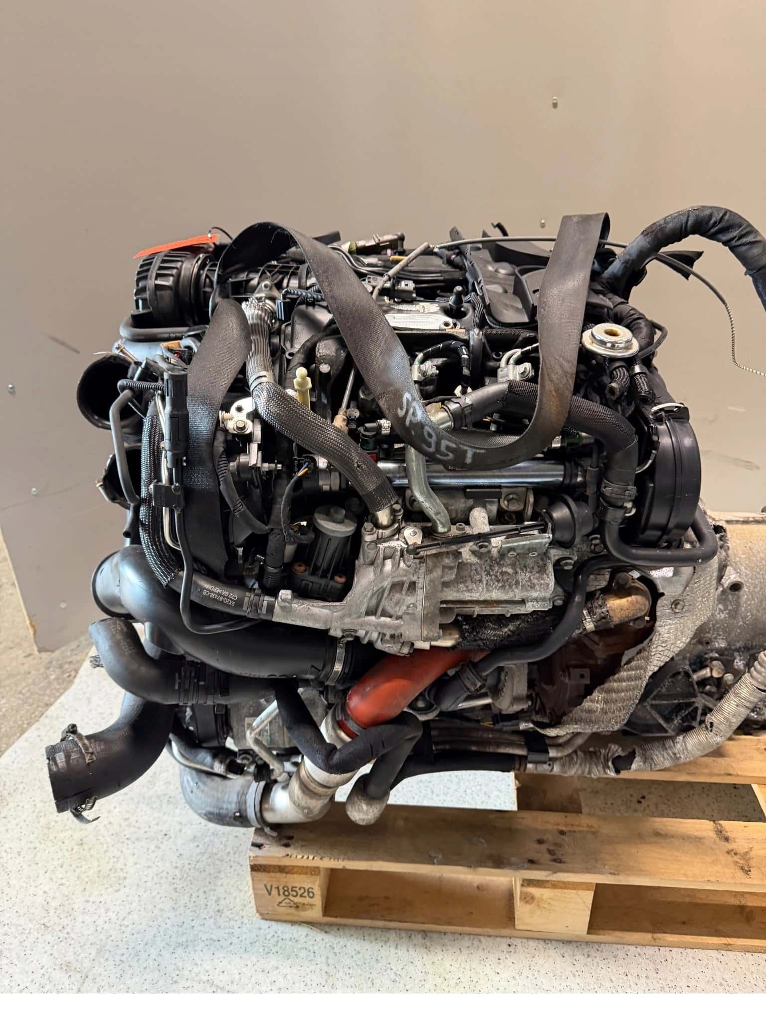 Moteur 306DT(AJTDV6) vue 4