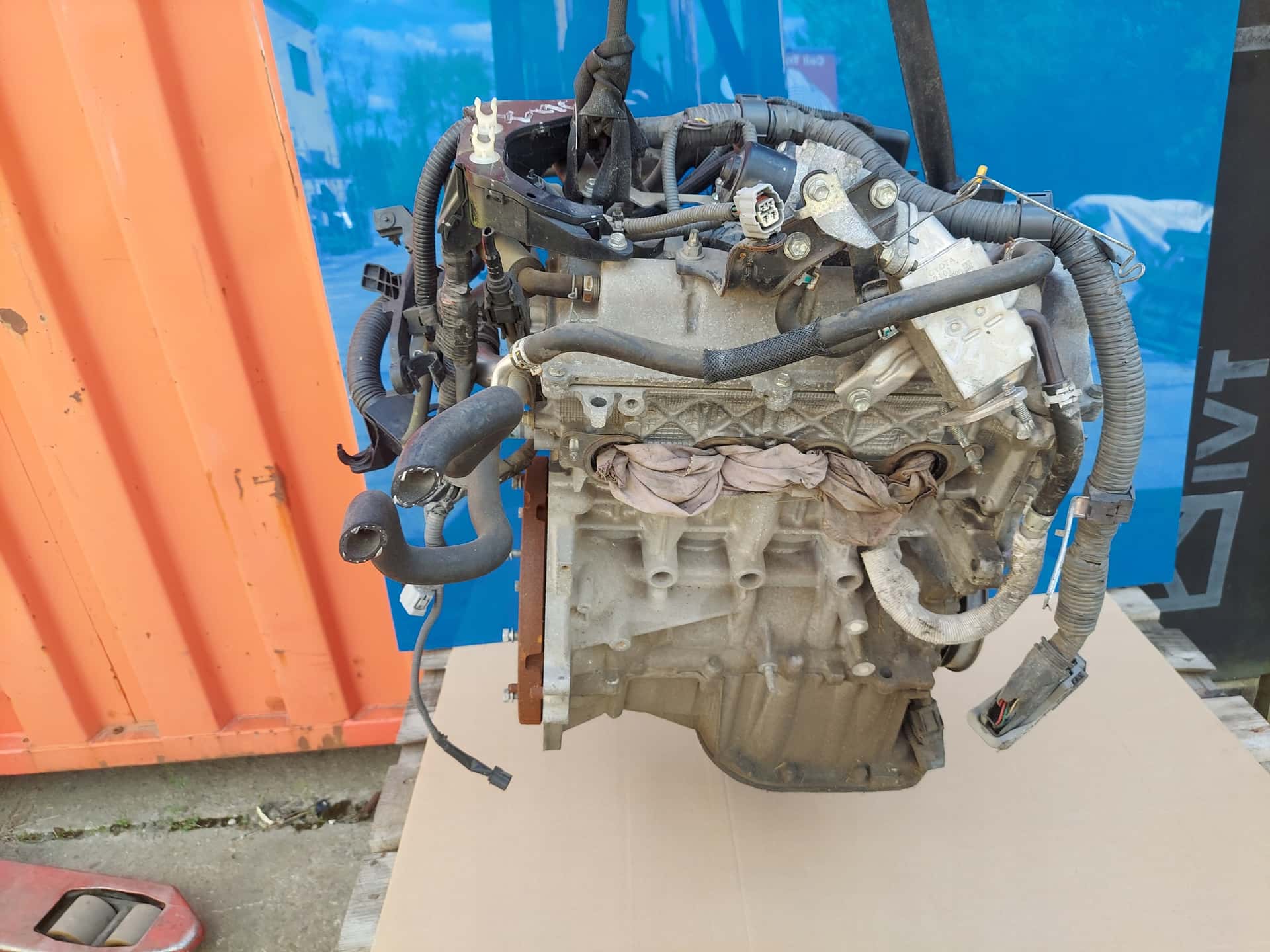 Moteur 1NZ-FXE vue 2