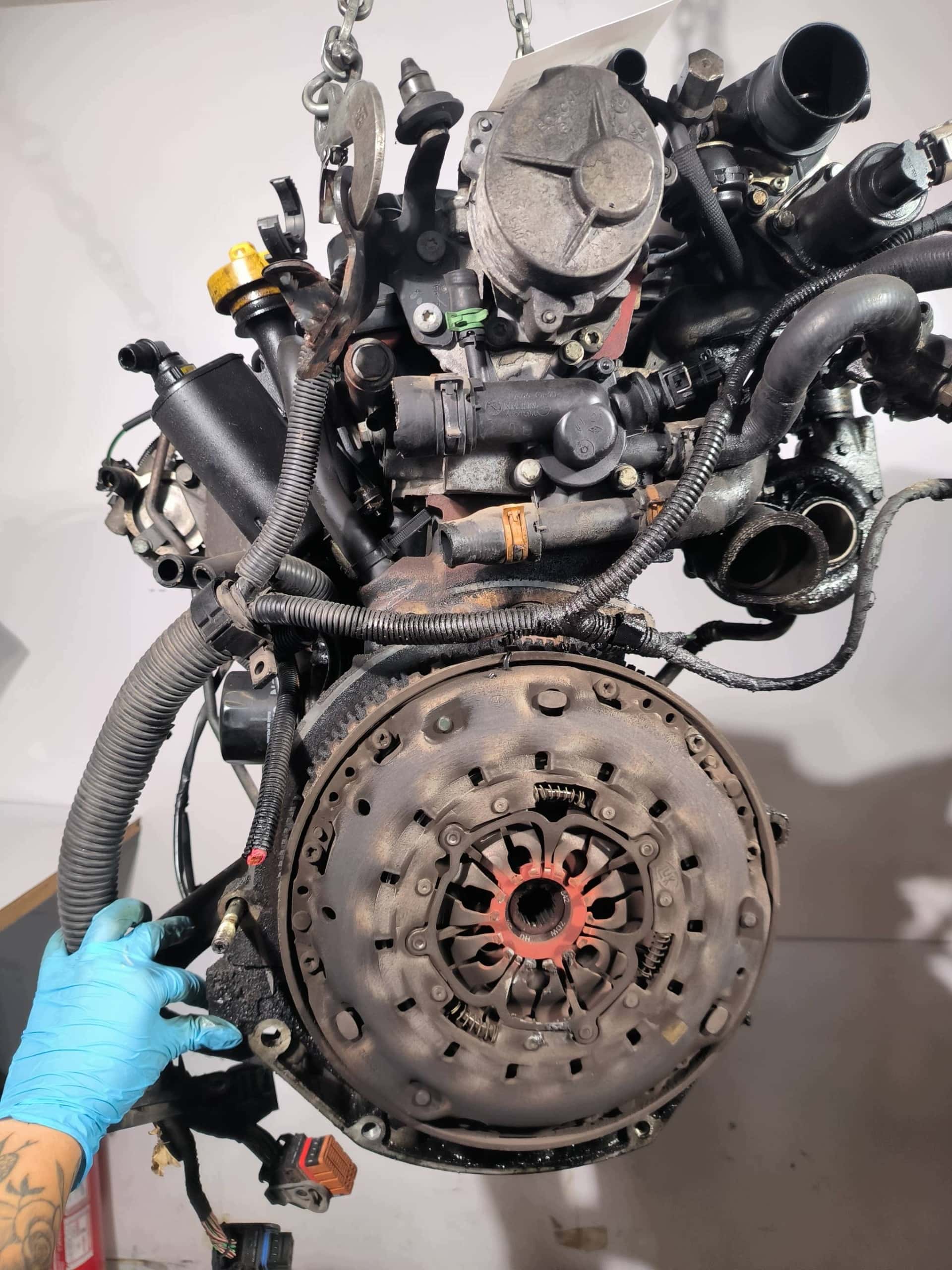 Moteur F9Q 674 vue 2
