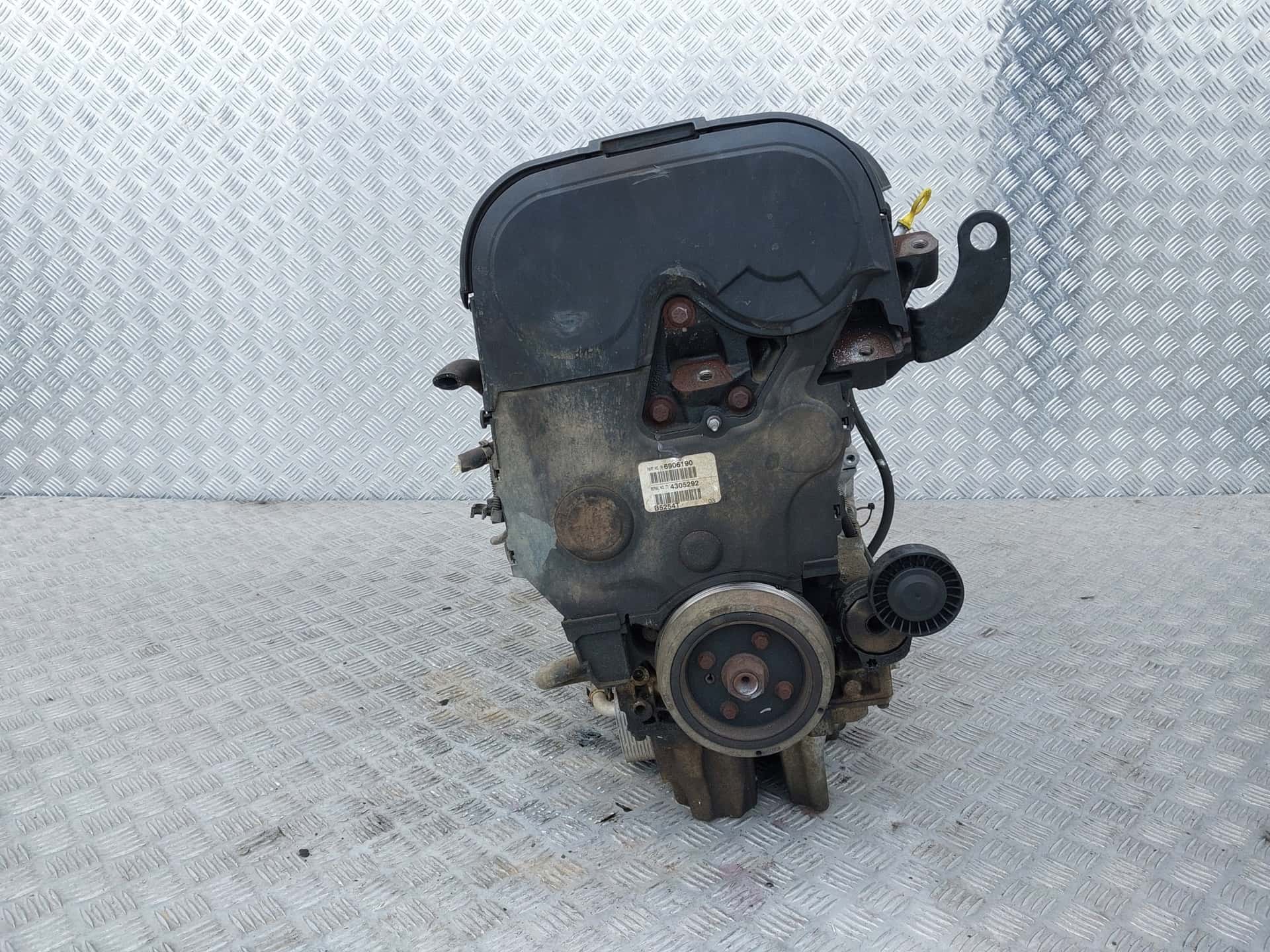 Moteur B 5254 T vue 2