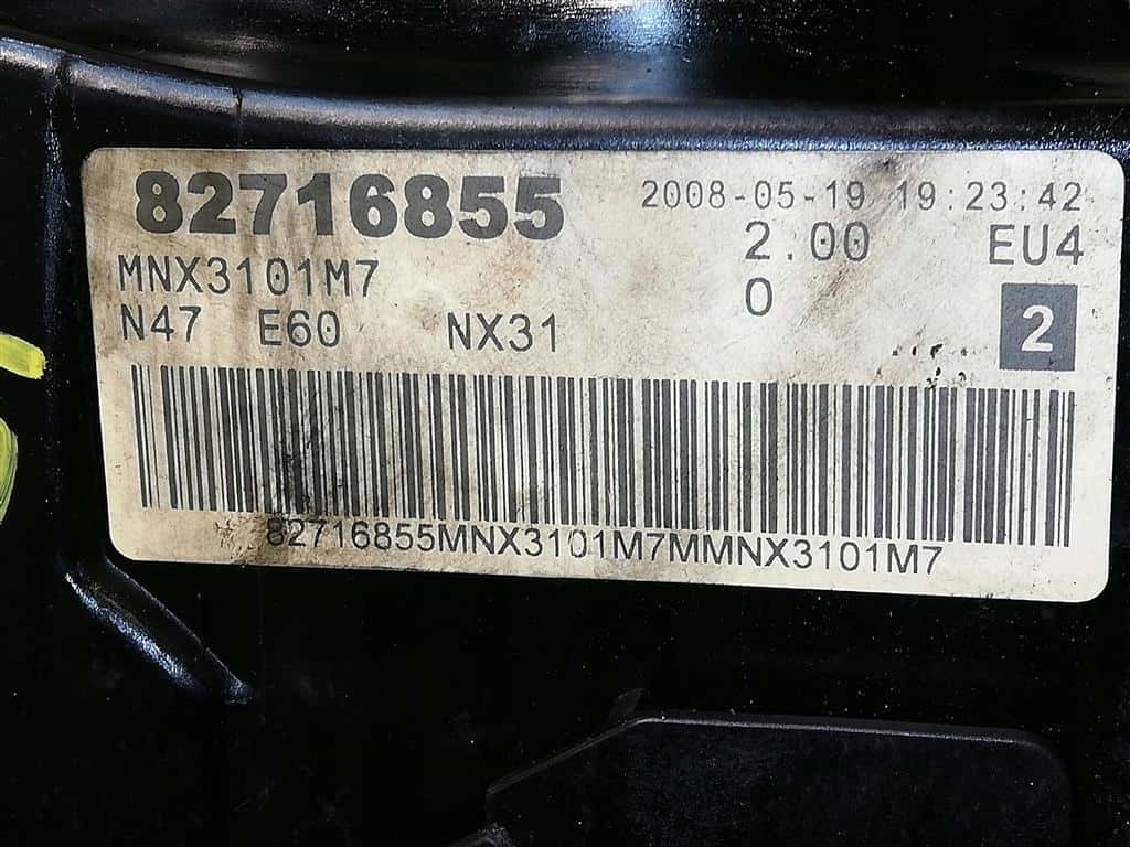 Moteur N47 D20 A vue 4