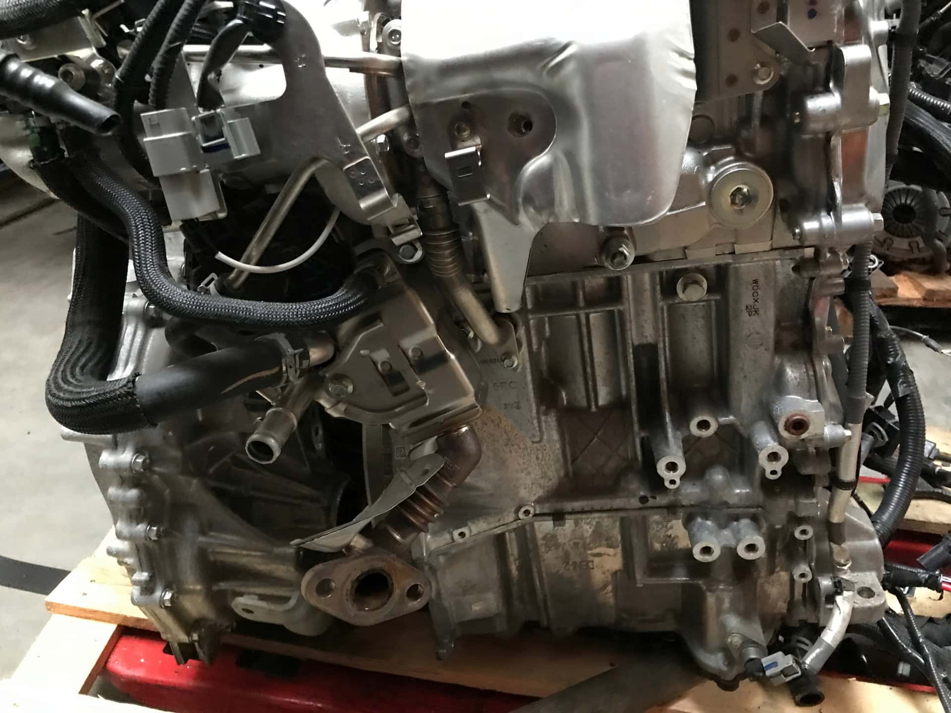 Moteur KR15DDT vue 4