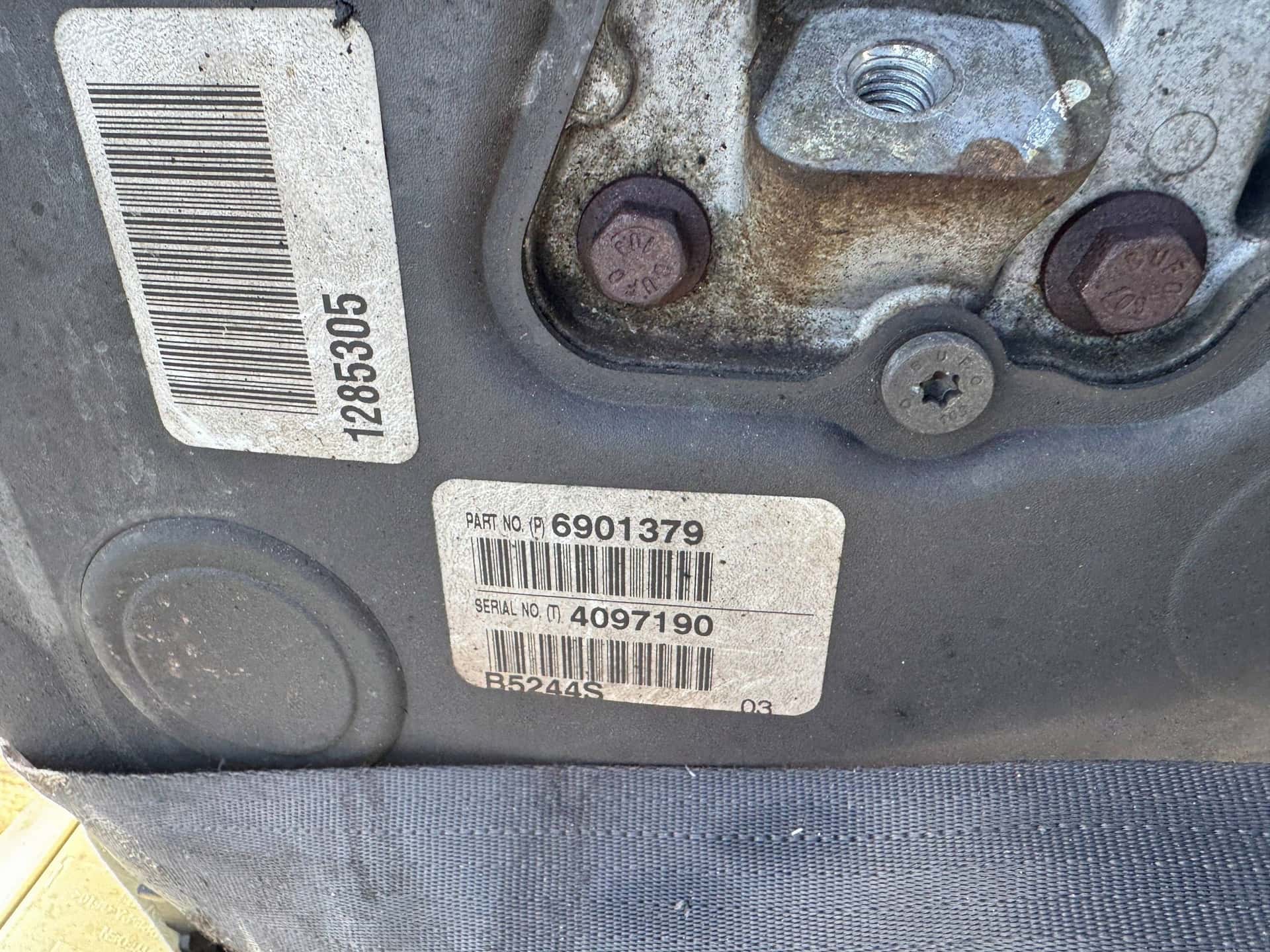 Moteur B 5244 S5 vue 9