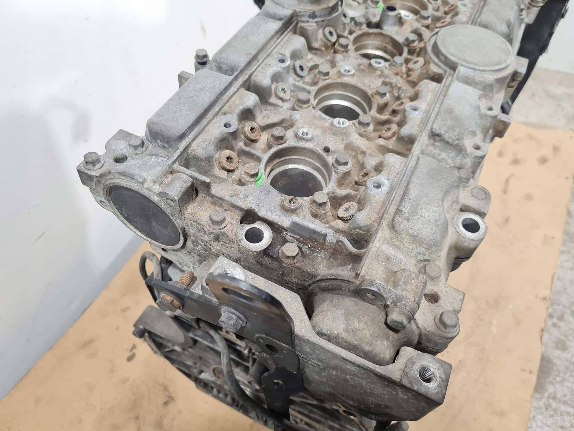 Moteur B 5244 T3 vue 6