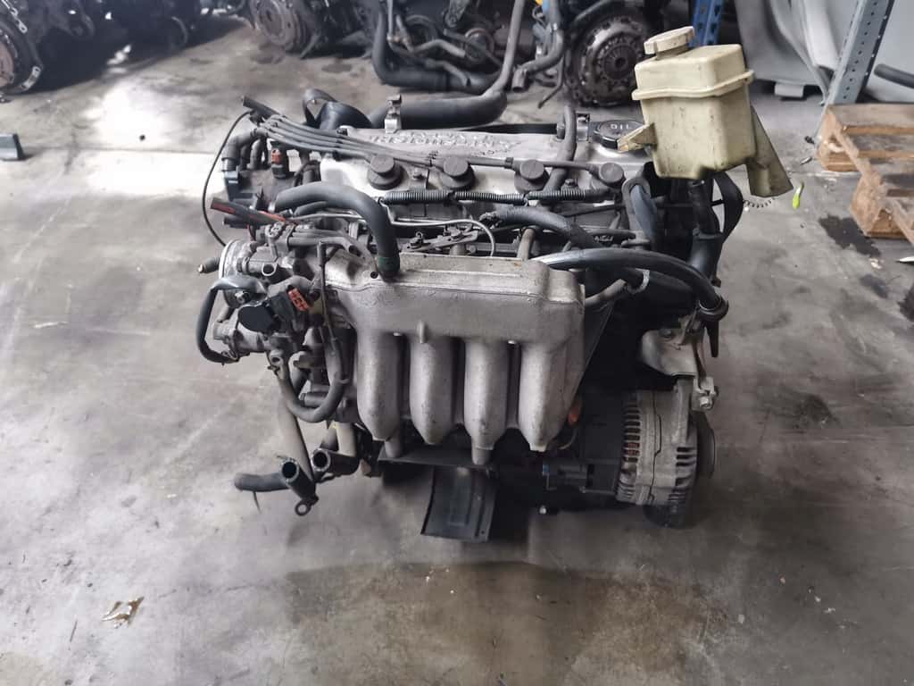 Moteur 4G93 (DOHC 16V) vue 3