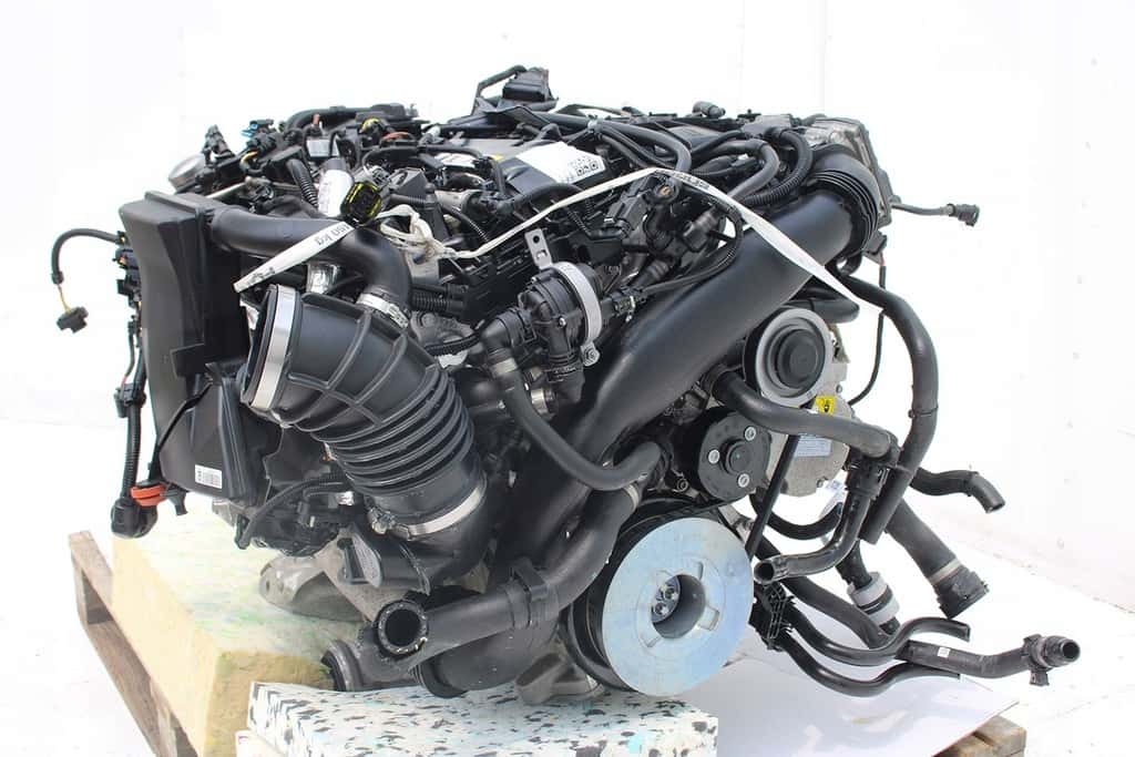 Moteur B58 B30 C vue 3