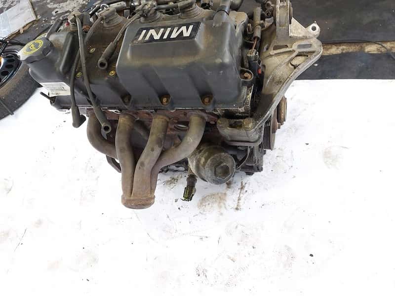 Moteur W10 B16 A vue 3