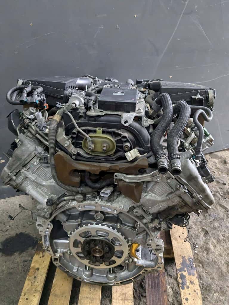 Moteur 1UR-FSE vue 3
