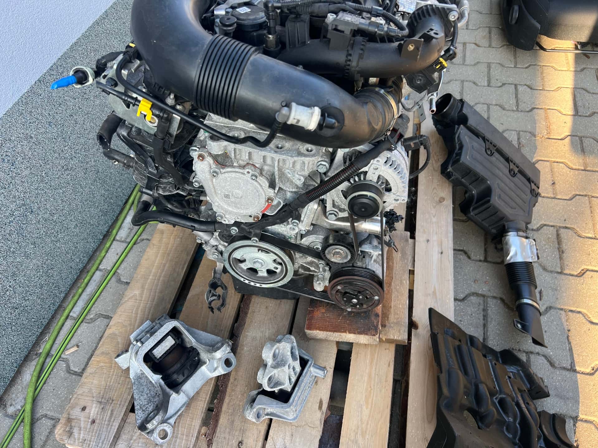Moteur 552 63 842 vue 3