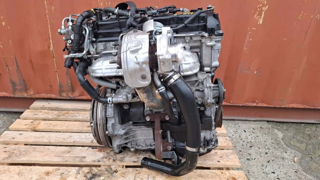 Moteur 4N13 vue 4