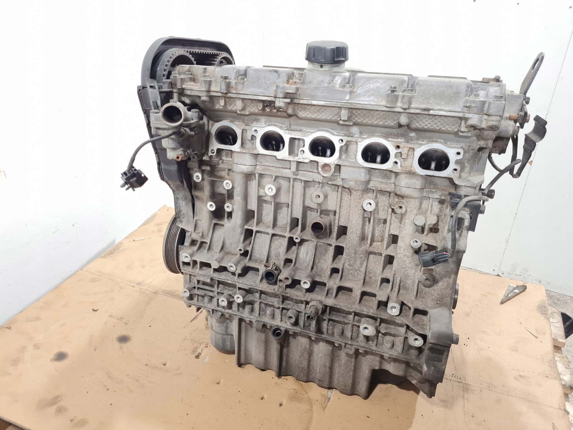 Moteur B 5244 T3 vue 5