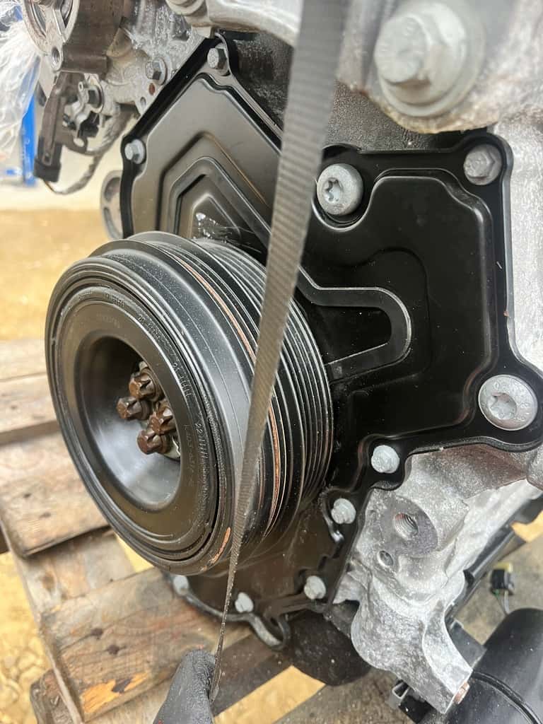 Moteur 204DTA(AJ20D4) vue 3