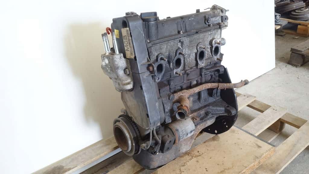 Moteur 169 A4.000 vue 2