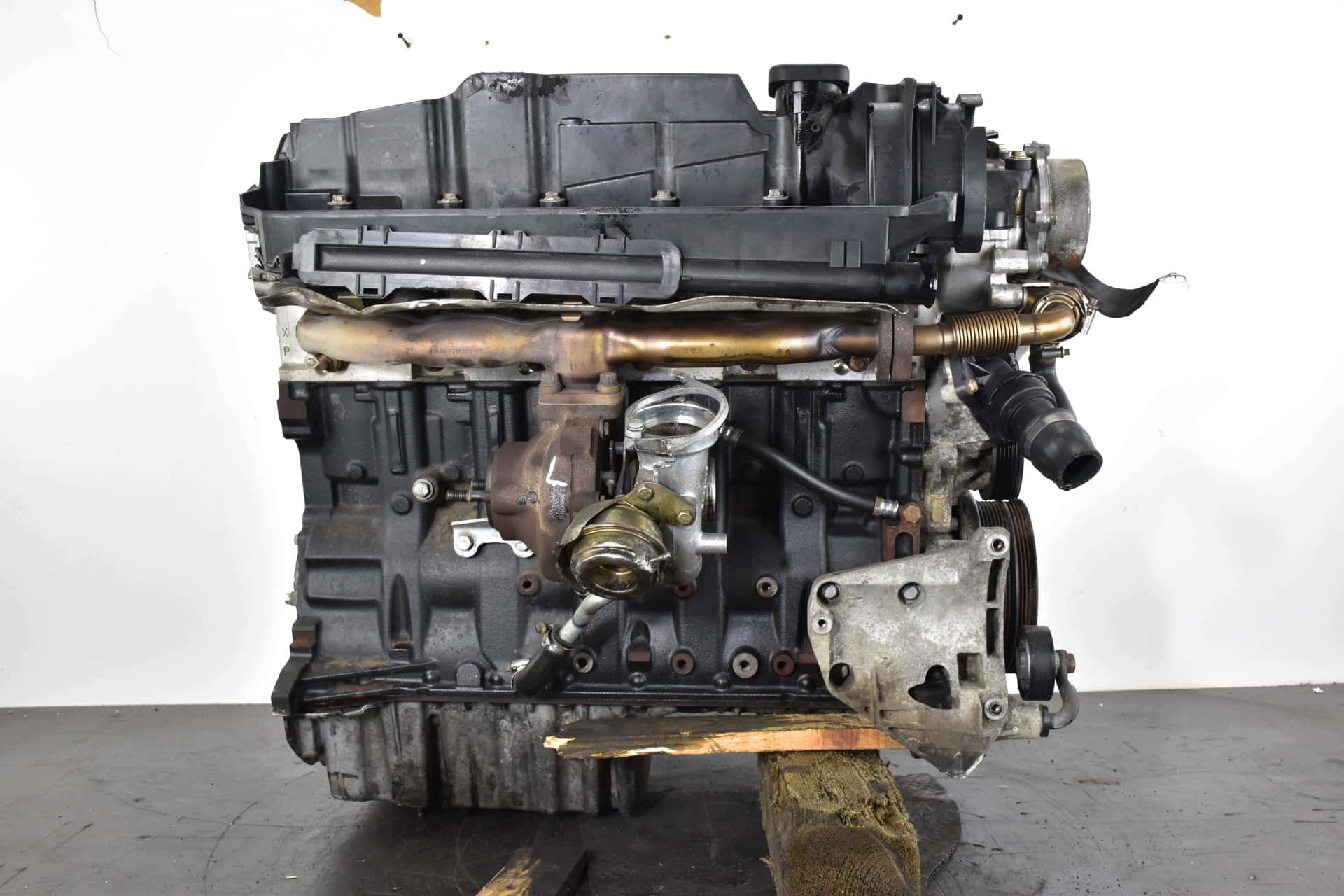Moteur 306D2 vue 8
