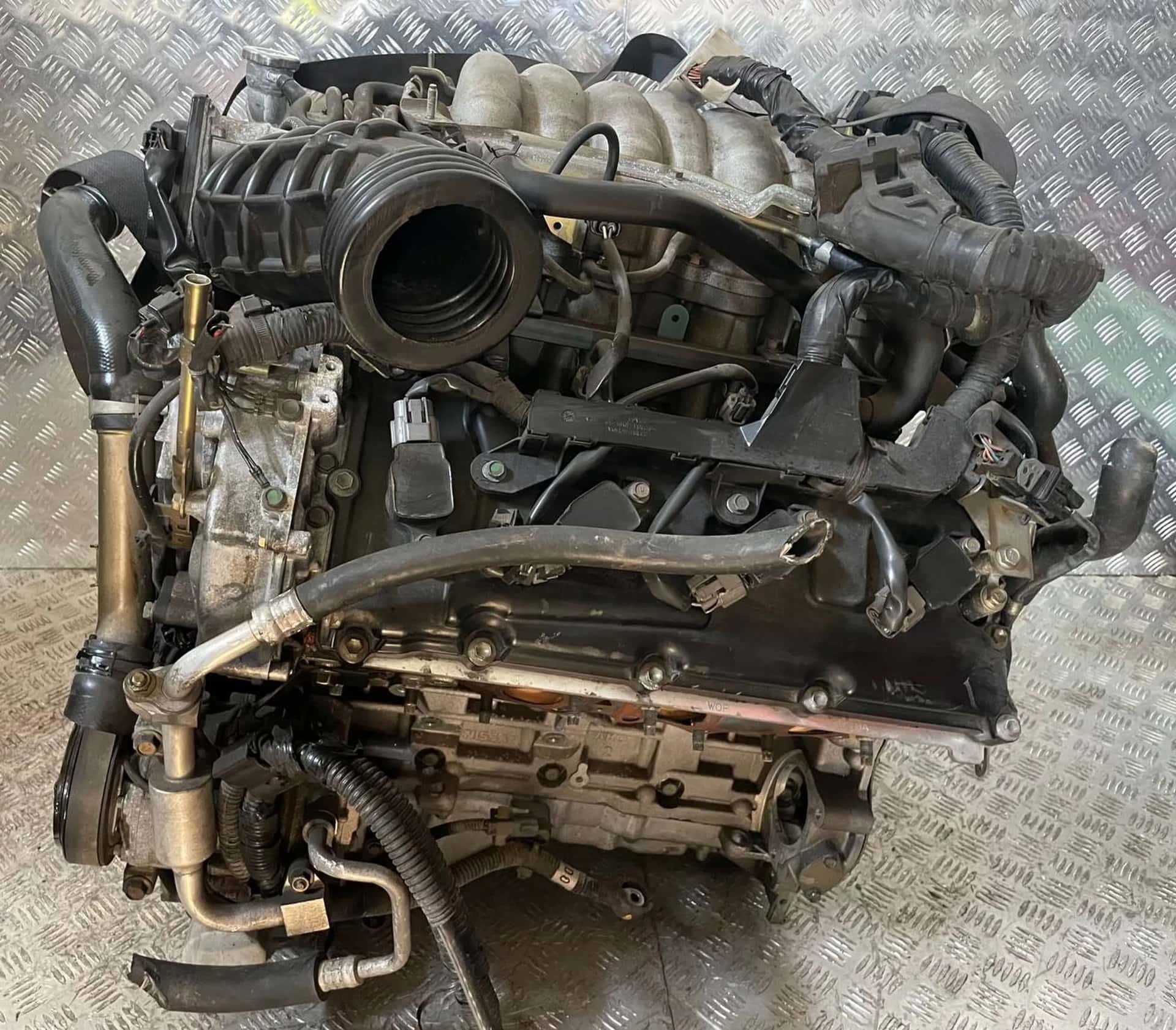 Moteur VK45DE vue 3