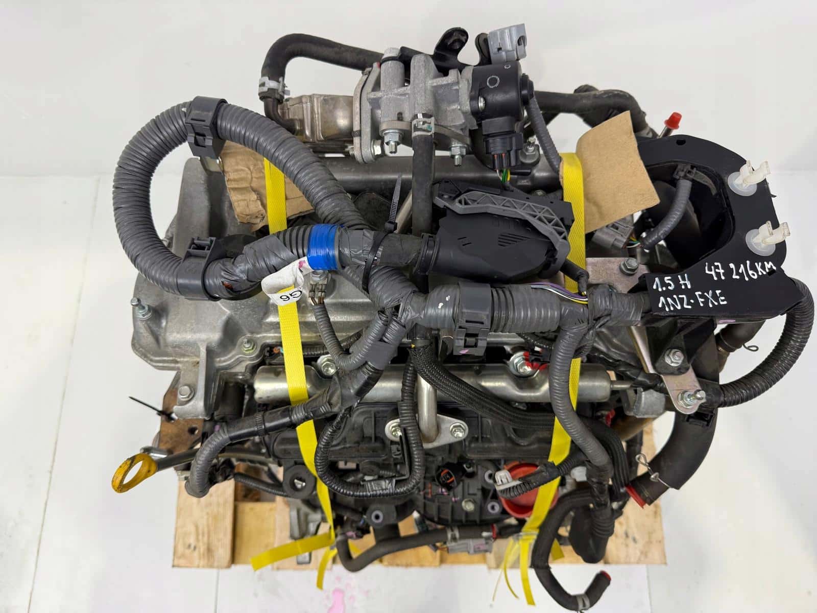 Moteur 1NZ-FXE vue 2