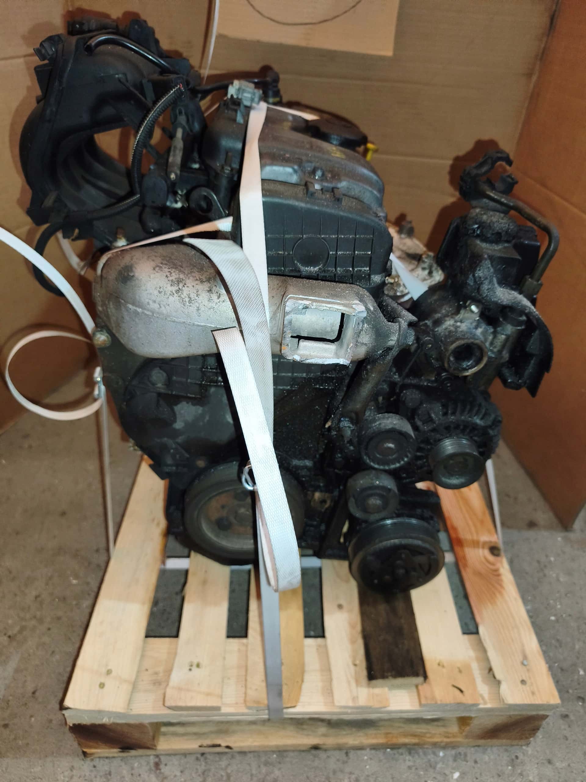 Moteur KFW (TU3JP) vue 5