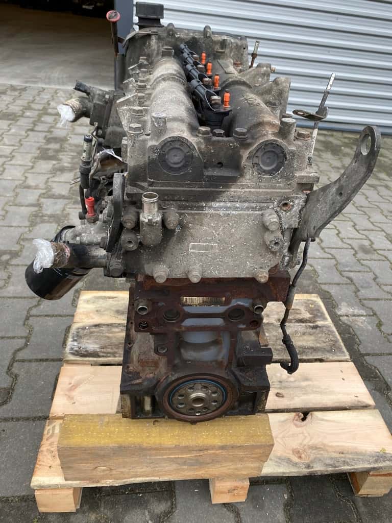 Moteur F1CE3481E vue 4