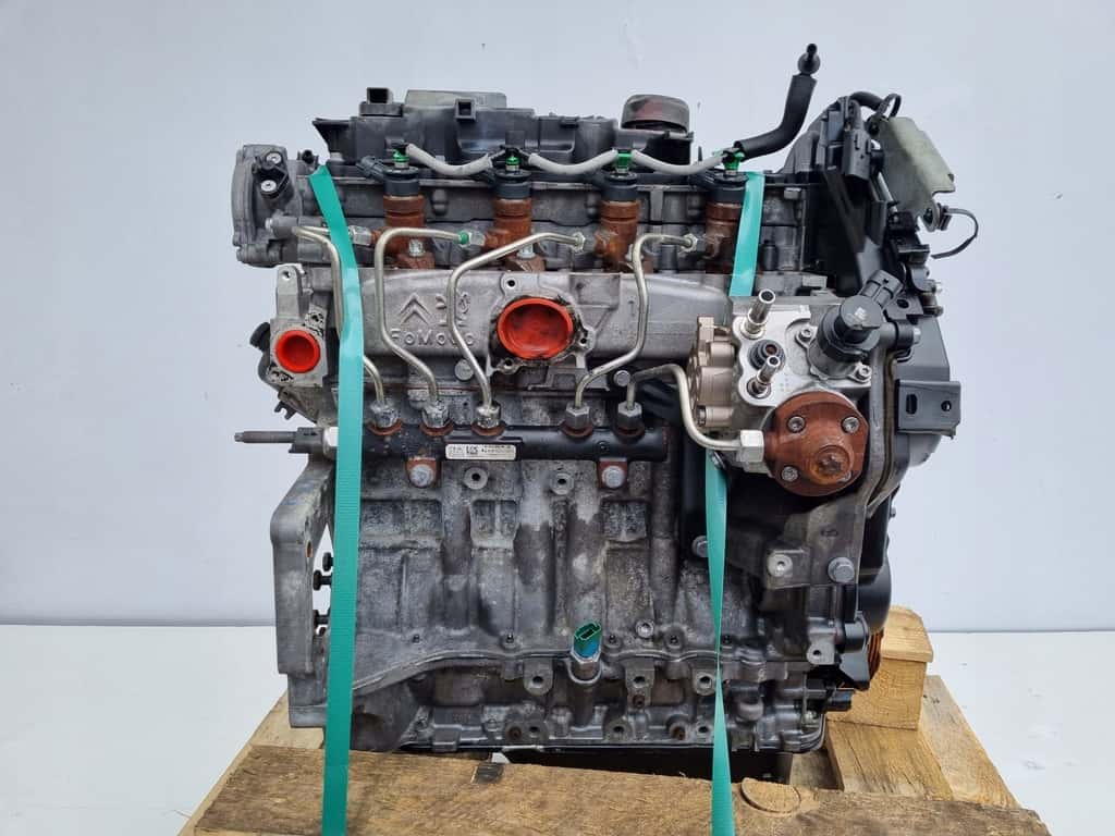 Moteur 8HP (DV4C) vue 4