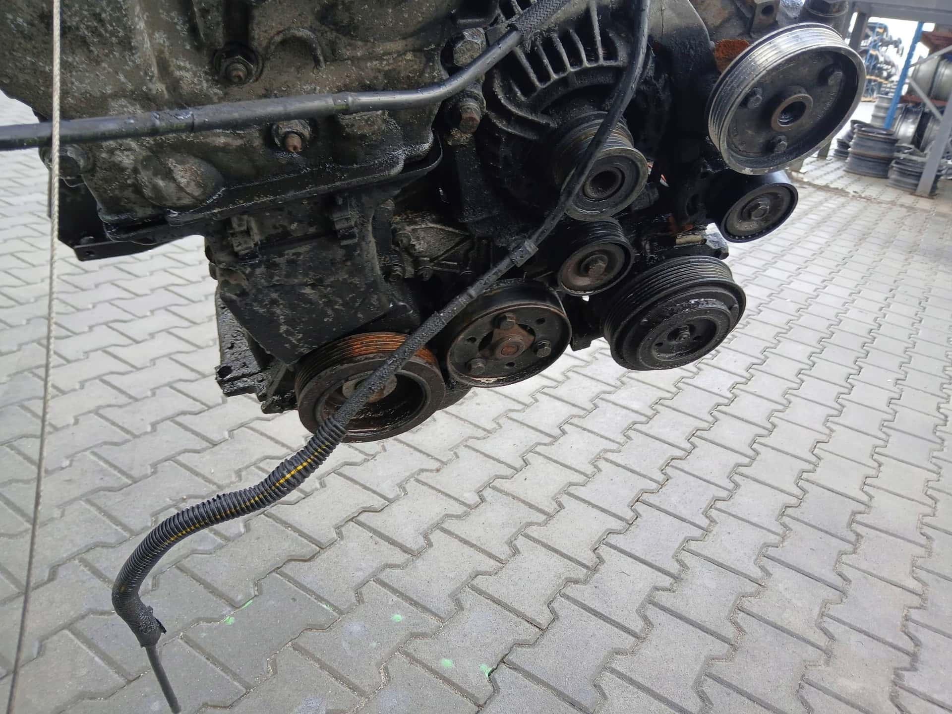 Moteur F4R 790 vue 6